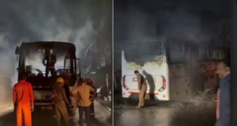 മുണ്ടക്കയത്ത് ഓടിക്കൊണ്ടിരുന്ന ടൂറിസ്റ്റ് ബസിന് തീപിടിച്ചു; 45 യാത്രക്കാർ തലനാരിഴയ്ക്ക് രക്ഷപ്പെട്ടു; ബസ് പൂർണ്ണമായും കത്തിനശിച്ചു