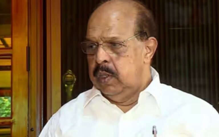 കടുപ്പിച്ച് ജി സുധാകരൻ, അംഗത്വ ഫോറം പൂരിപ്പിച്ച് നൽകില്ലെന്ന് ജില്ലാ സെക്രട്ടറിയോട് ആവര്‍ത്തിച്ചു; അനുനയിപ്പിക്കാൻ സംസ്ഥാന നേതൃത്വം