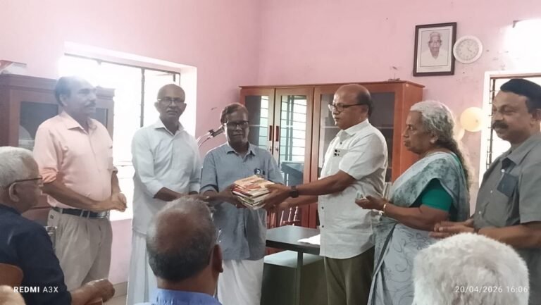ചെങ്ങളായിയുടെ പകൽവീട്ടിലേക്ക് മയ്യിൽ വയോജന വേദി വിരുന്നുകാരായി എത്തി.