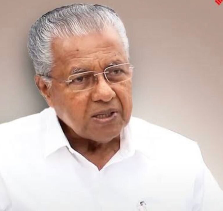 ധർമ്മടം ആവേശപ്പോരാട്ടം: തുടക്കത്തിലെ തിരിച്ചടി മറികടന്ന് പിണറായി വിജയന് 19,247 വോട്ടിന്റെ മിന്നും വിജയം