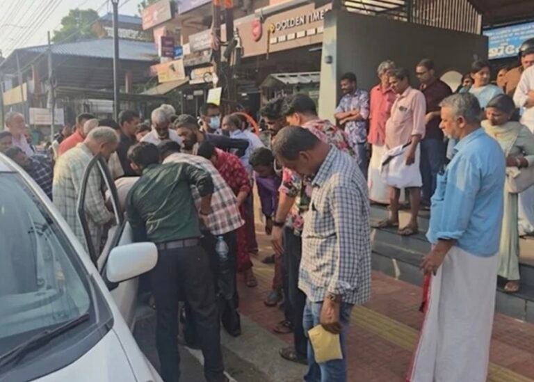 തളിപ്പറമ്പിൽ തെരുവ് നായ വിളയാട്ടം; മണിക്കൂറുകൾക്കിടയിൽ രണ്ടുപേർക്ക് കടിയേറ്റു
