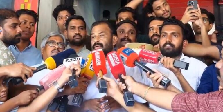 പിൻവാതിൽ നിയമന നീക്കമെന്ന് ആരോപണം; കണ്ണൂരിൽ പോലീസ് സഹകരണ സംഘം പരീക്ഷ തടഞ്ഞ് കെ.എസ്.യു!