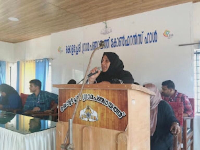 കൊളച്ചേരി ഗ്രാമപഞ്ചായത്ത് സി.ഡി.എസ് സംയോജന വികസന സമിതി യോഗം ചേർന്നു; പേവിഷബാധ പ്രതിരോധ ക്ലാസും സംഘടിപ്പിച്ചു
