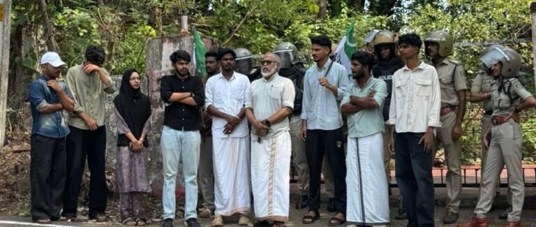 നീറ്റ് പരീക്ഷ; കേന്ദ്ര നടപടിക്കെതിരെ എം.എസ്.എഫ് പോസ്റ്റ് ഓഫീസ് മാർച്ച് നടത്തി.