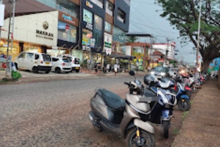 മയ്യിൽ ടൗണിൽ ഗതാഗത നിയന്ത്രണങ്ങൾ ഇന്ന് മുതൽ പ്രാബല്യത്തിൽ; പുതിയ പാർക്കിങ് പരിഷ്കാരങ്ങൾ അറിയാം
